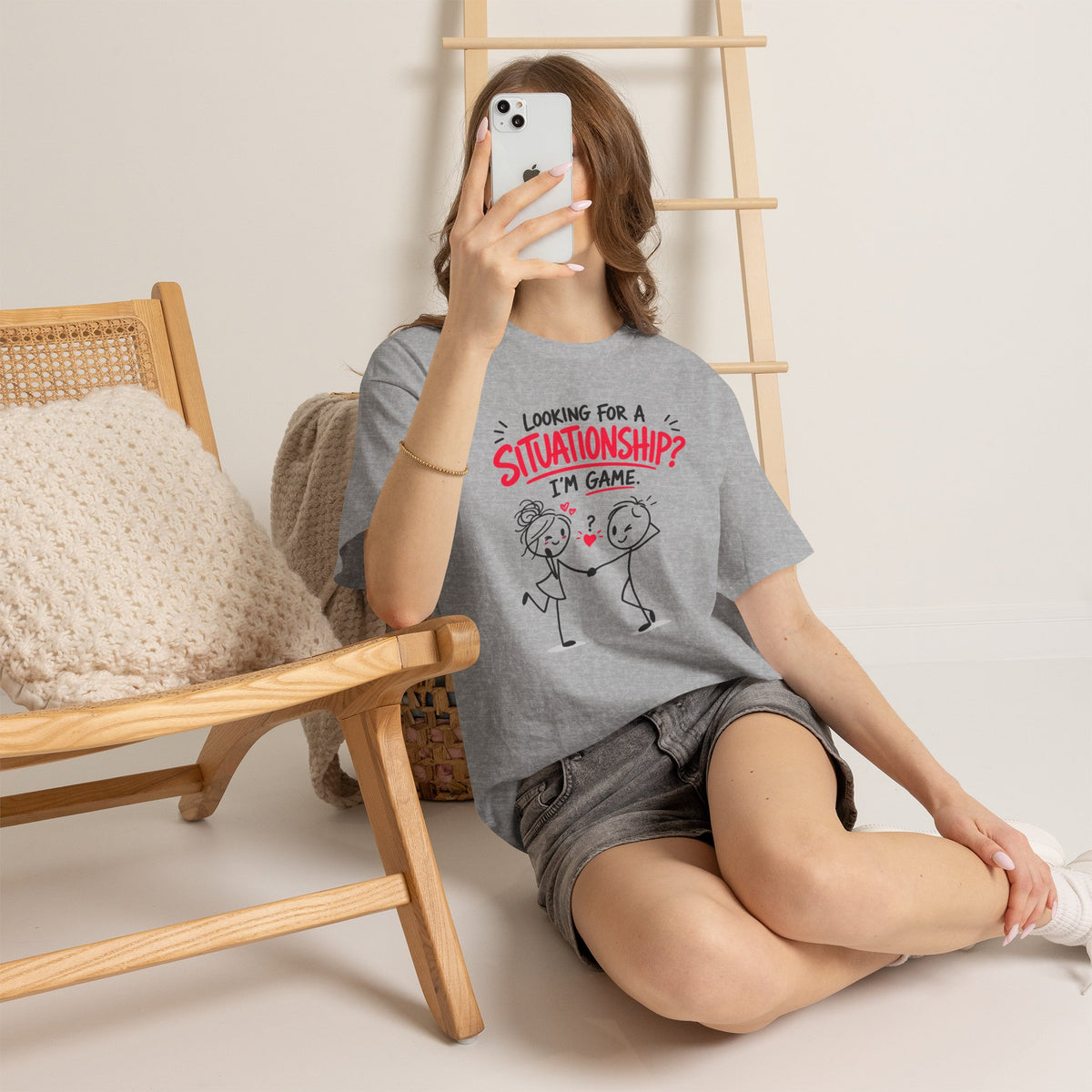 "Looking for a Situationship? I'm Game" T-Shirt