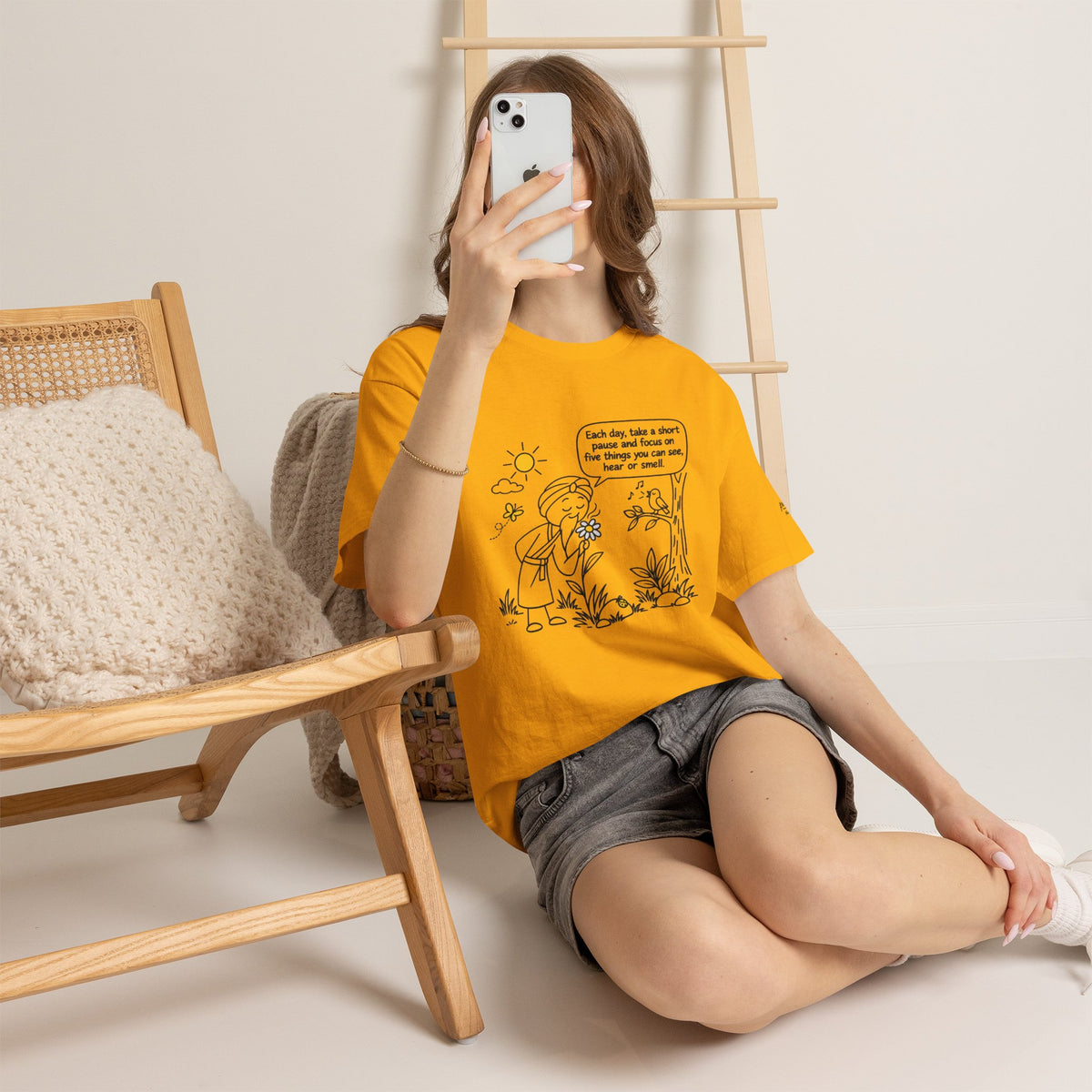 "Focus on five things you can see, hear or smell" - Master Lee's Wisdom, Unisex Heavy Cotton Tee